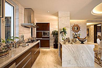 太空肉鸽战略游戏《特里贡：太空故事》由Gameforge发行，将于4月底推出